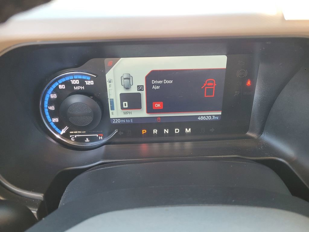 Used 2023 Ford Bronco Wildtrak image 25