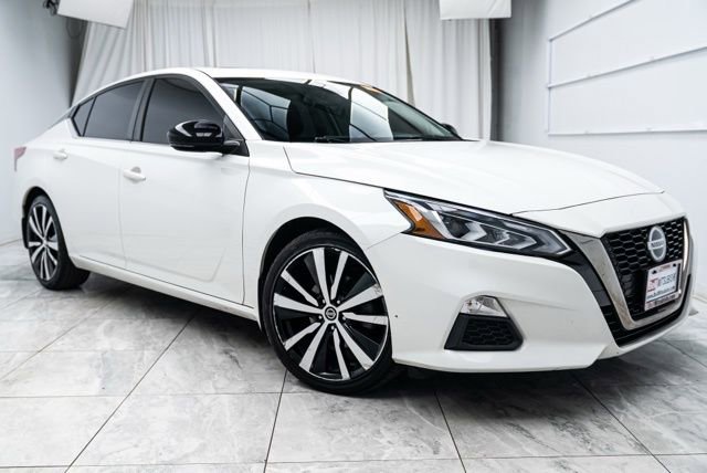 Used 2020 Nissan Altima 2.5 SR w/ Premium Package