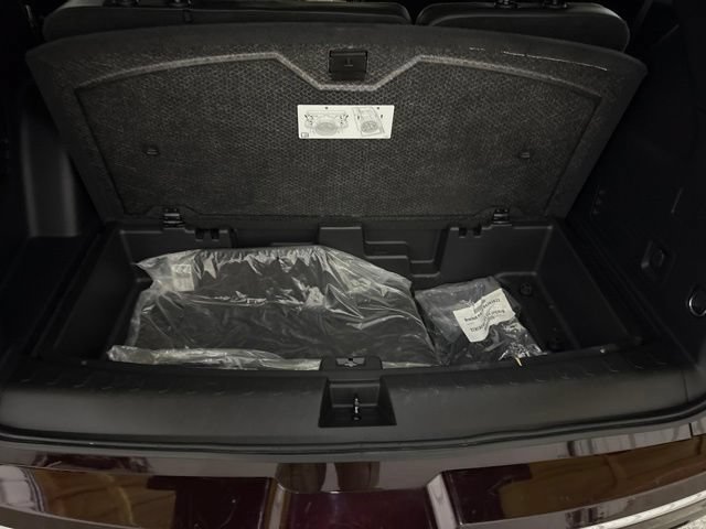 Used 2020 Chevrolet Traverse Premier w/ LPO, Floor Liner Package FWD image 12