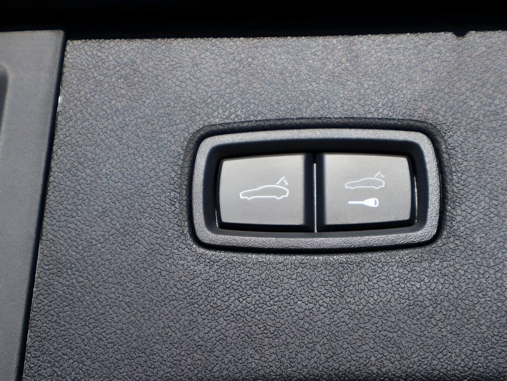 New 2026 Porsche Cayenne S AWD/4WD image 18