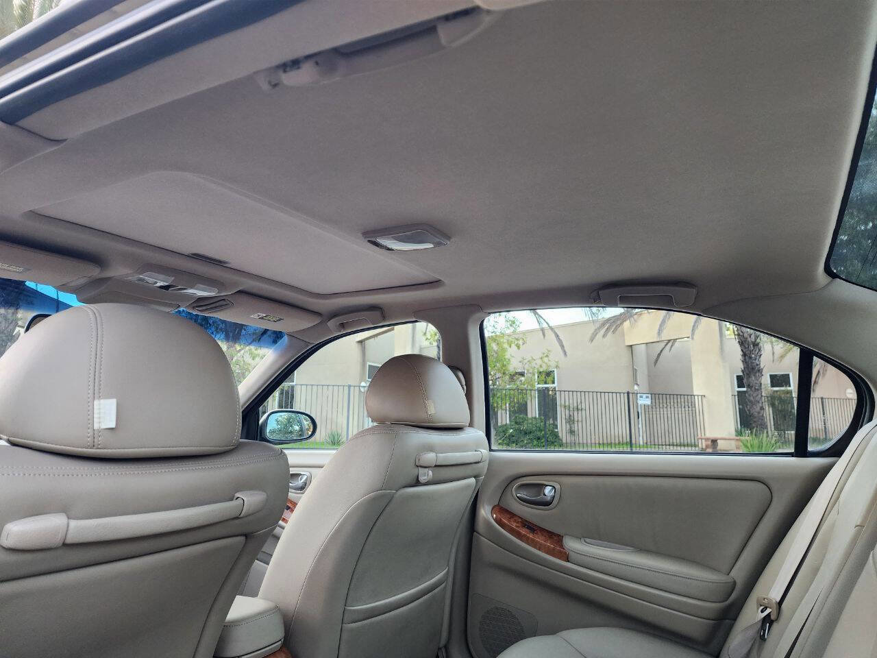 Used 2004 INFINITI I35 Base 4dr Sedan FWD image 40