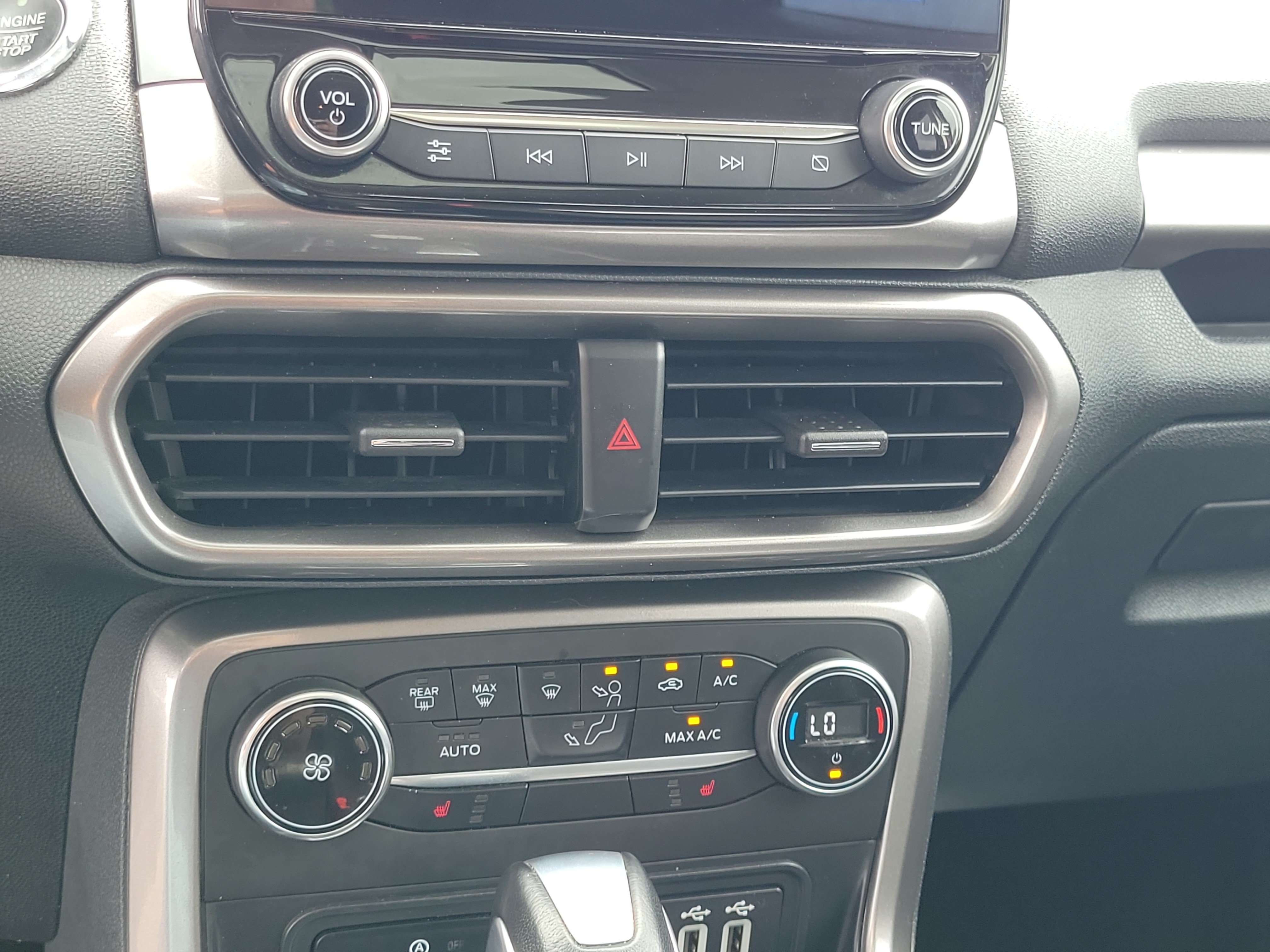 Used 2021 Ford EcoSport SE FWD image 14
