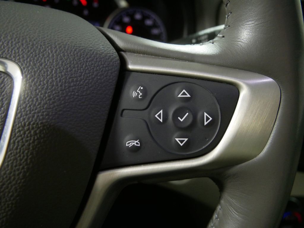 Used 2020 GMC Terrain Denali w/ Denali Premium Package image 24