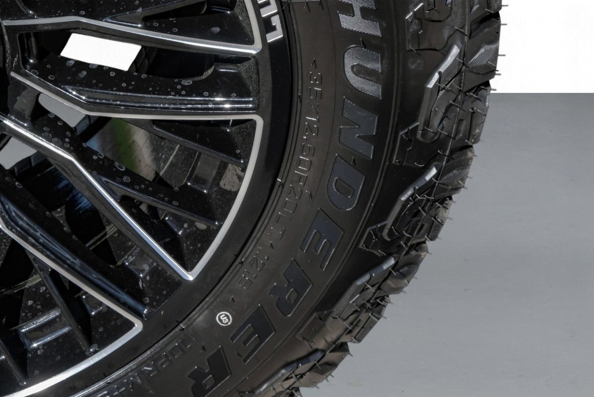Used 2023 RAM 2500 Laramie AWD/4WD image 62