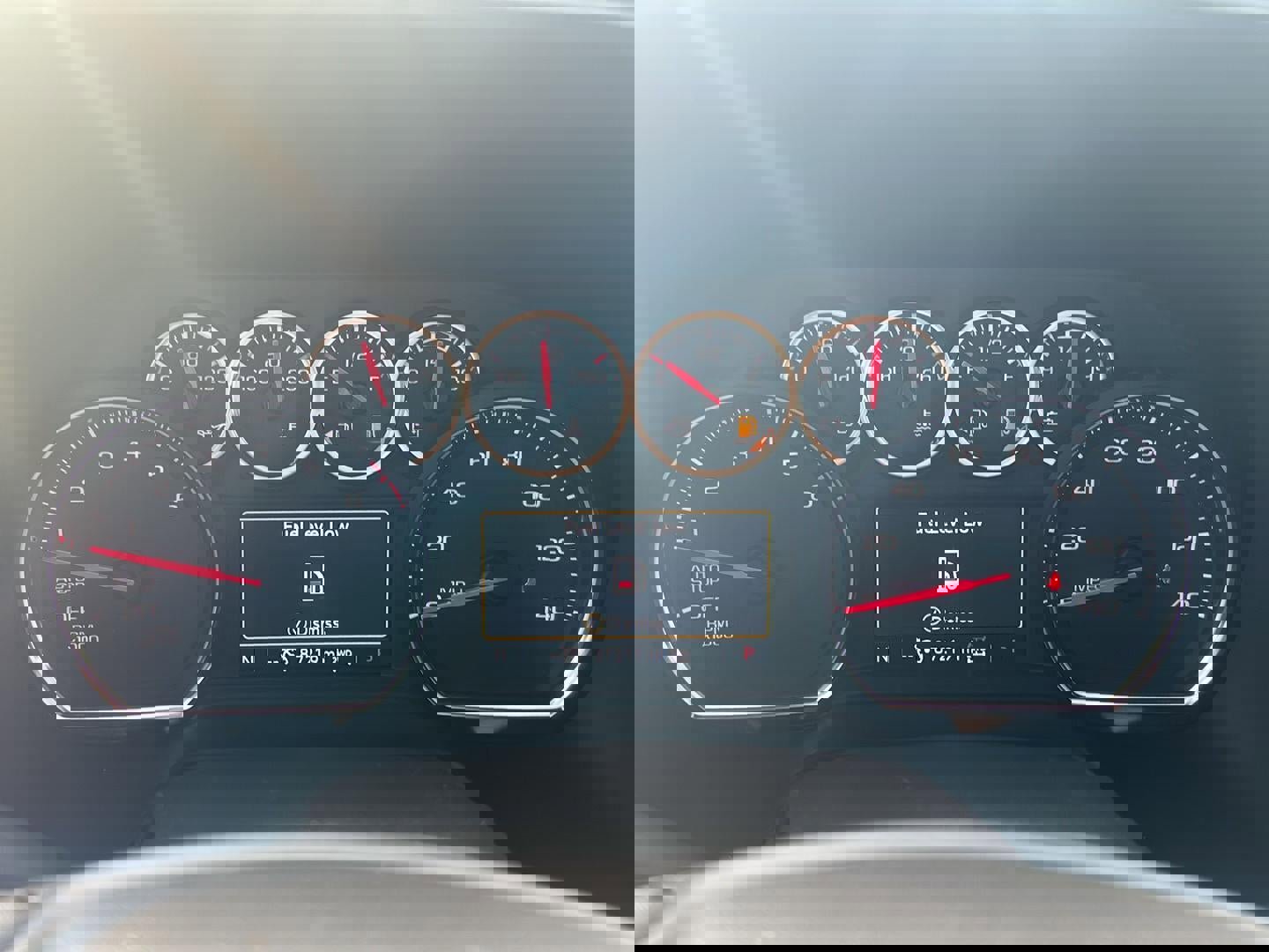 Used 2021 Chevrolet Tahoe LT w/ LT Signature Package image 17