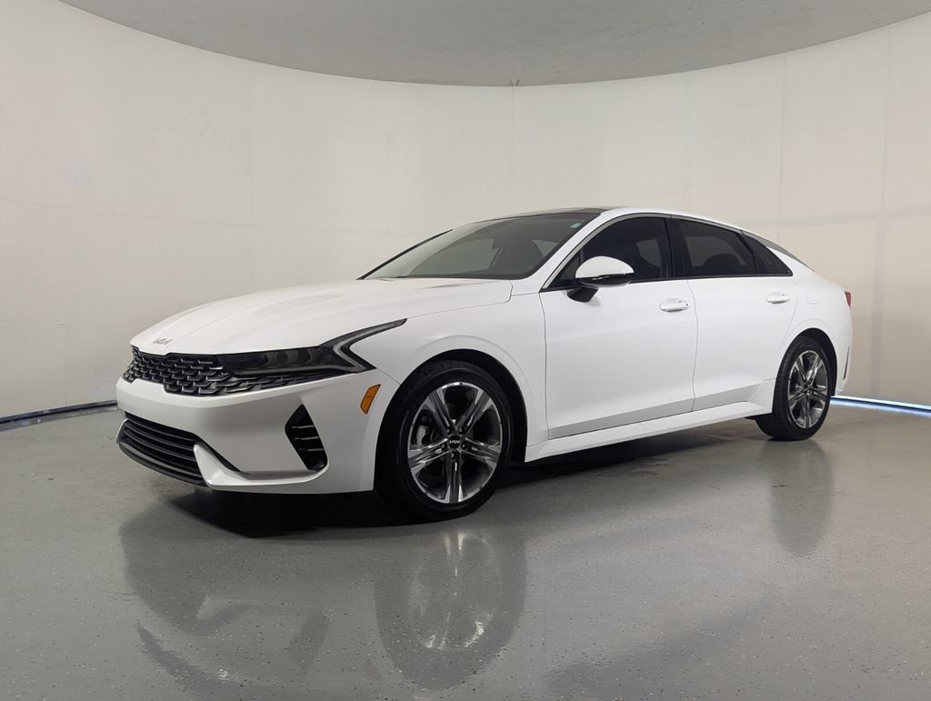 Used 2024 Kia K5 EX FWD image 3