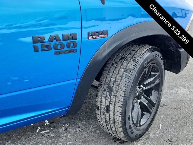 Used 2024 RAM 1500 Classic Warlock w/ Electronics Group AWD/4WD image 17