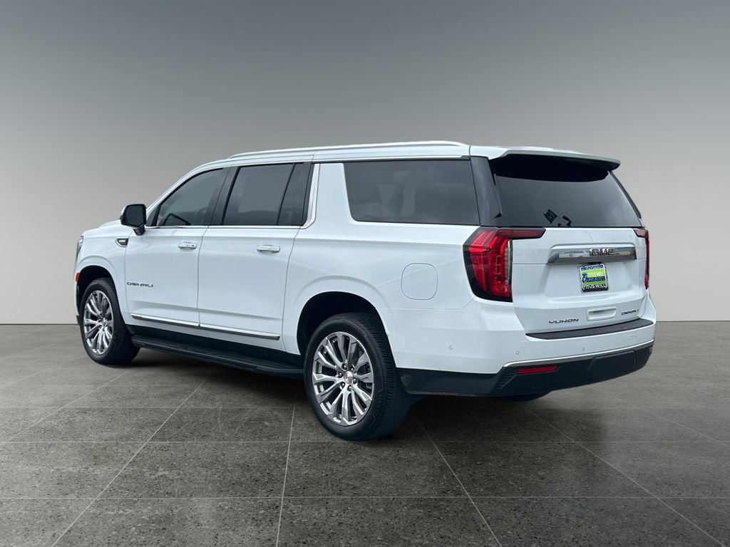 Used 2024 GMC Yukon XL Denali w/ Advanced Technology Package AWD/4WD image 8