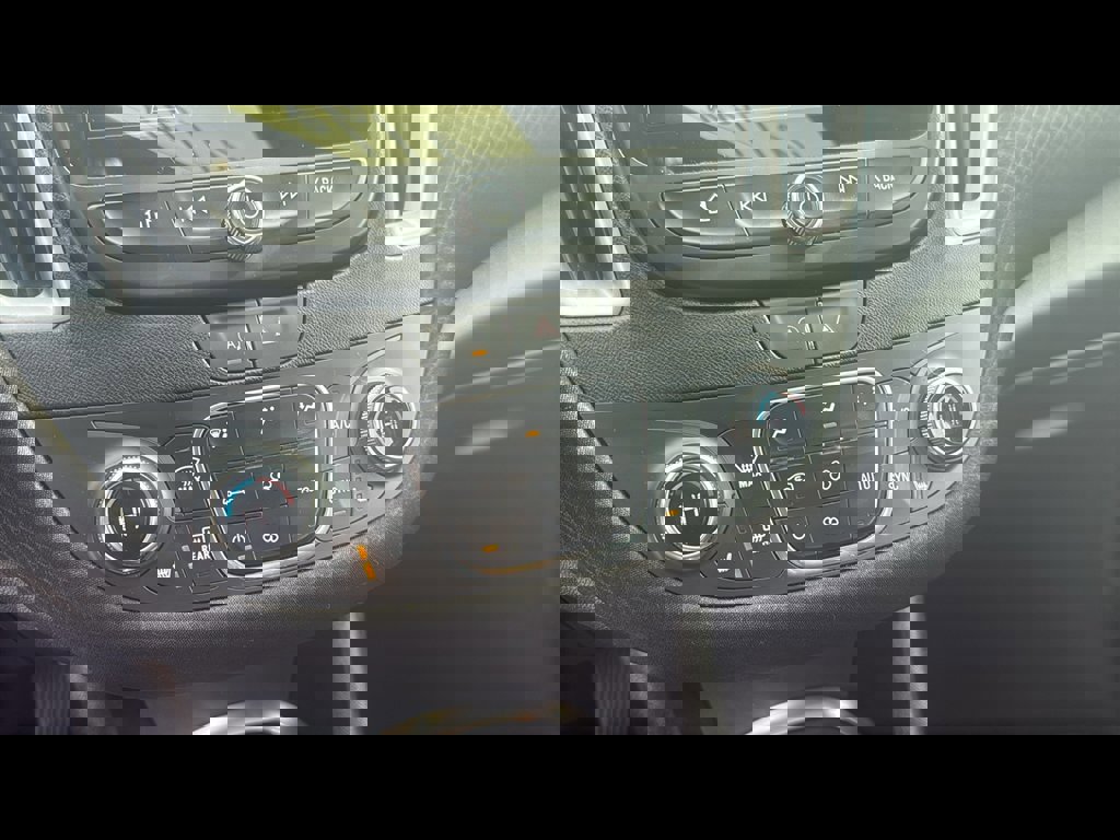 Used 2024 Chevrolet Malibu LT w/ Sport Edition image 21