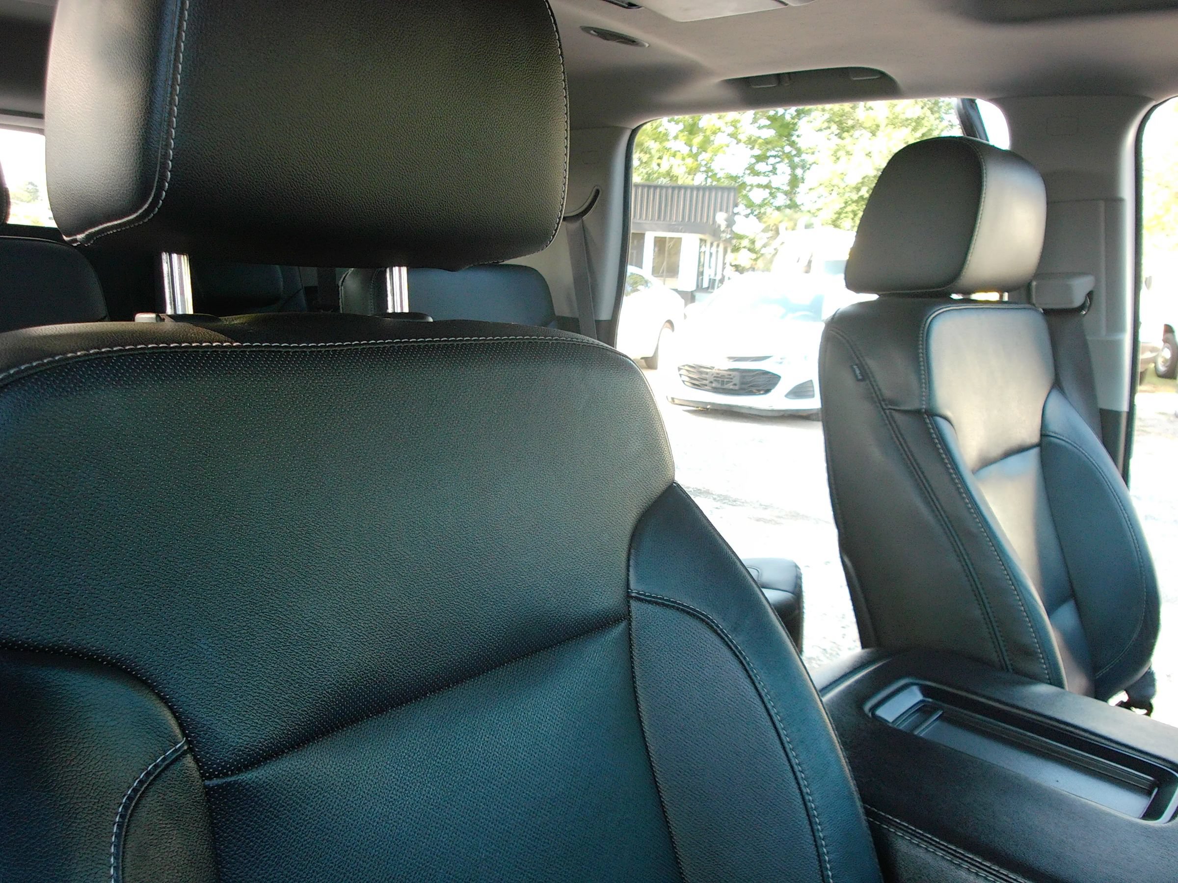 Used 2015 Chevrolet Tahoe LTZ RWD image 44