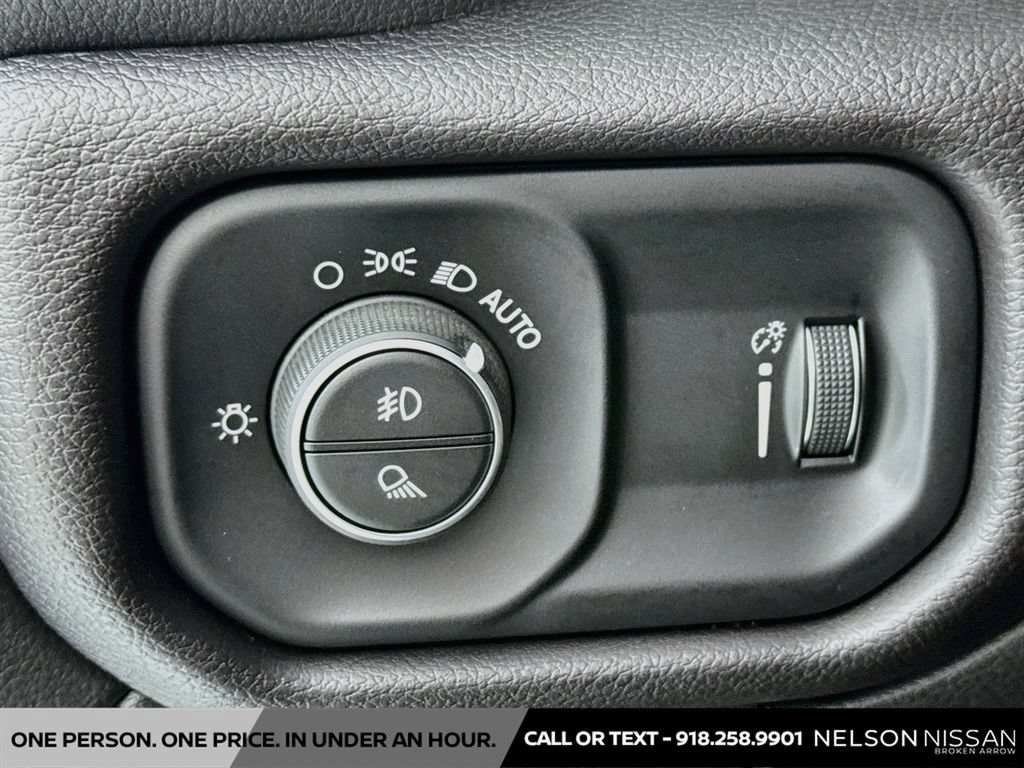 Used 2022 RAM 2500 Big Horn w/ Level A Equipment Group AWD/4WD image 10