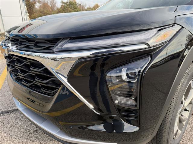 New 2026 Chevrolet Trax LT image 29