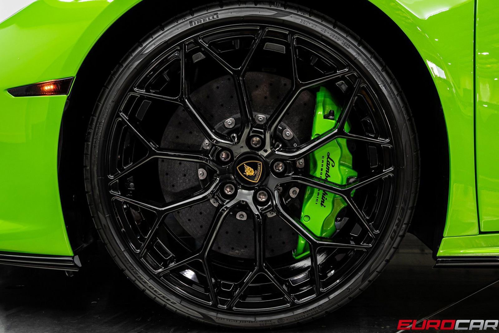 Used 2023 Lamborghini Huracan EVO image 20