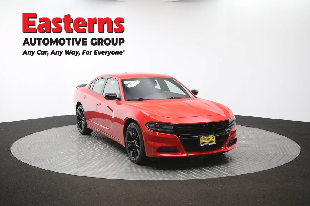 Used 2018 Dodge Charger SXT w/ Blacktop Package RWD image 49