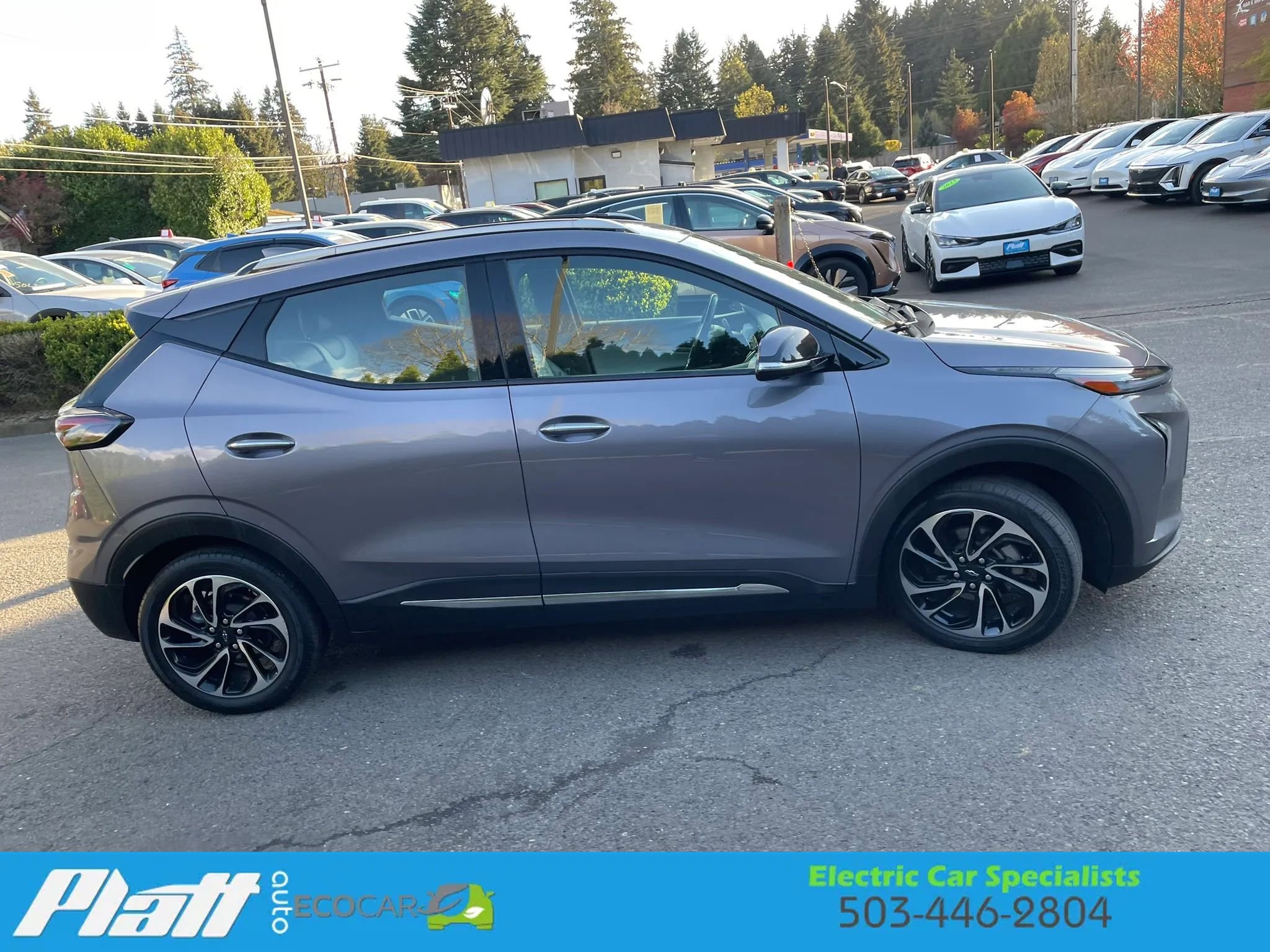 Used 2022 Chevrolet Bolt EUV Premier image 12