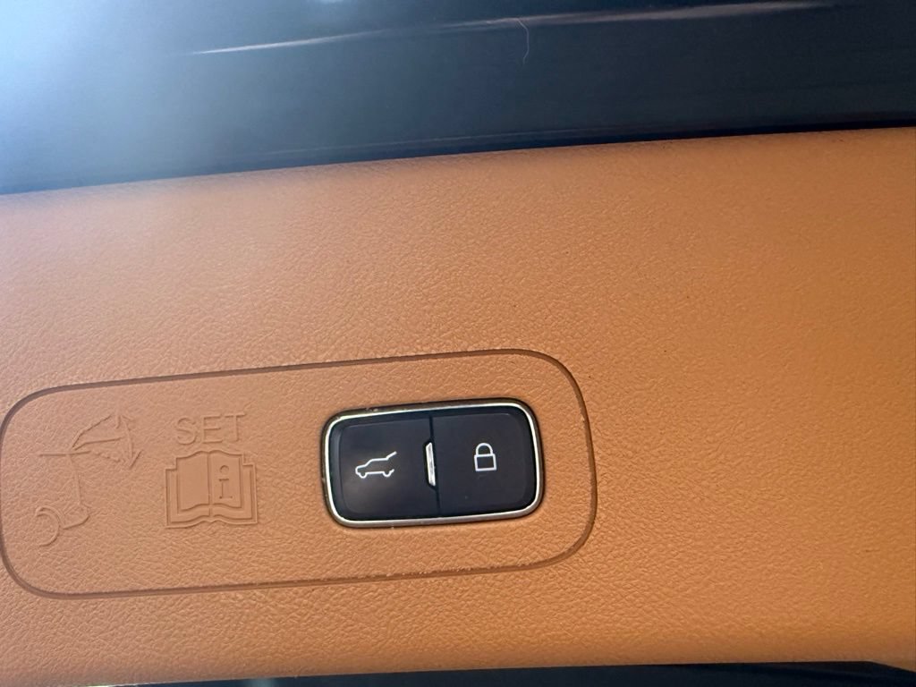 Certified 2023 Lincoln Aviator Black Label w/ Dynamic Handling Package AWD/4WD image 25
