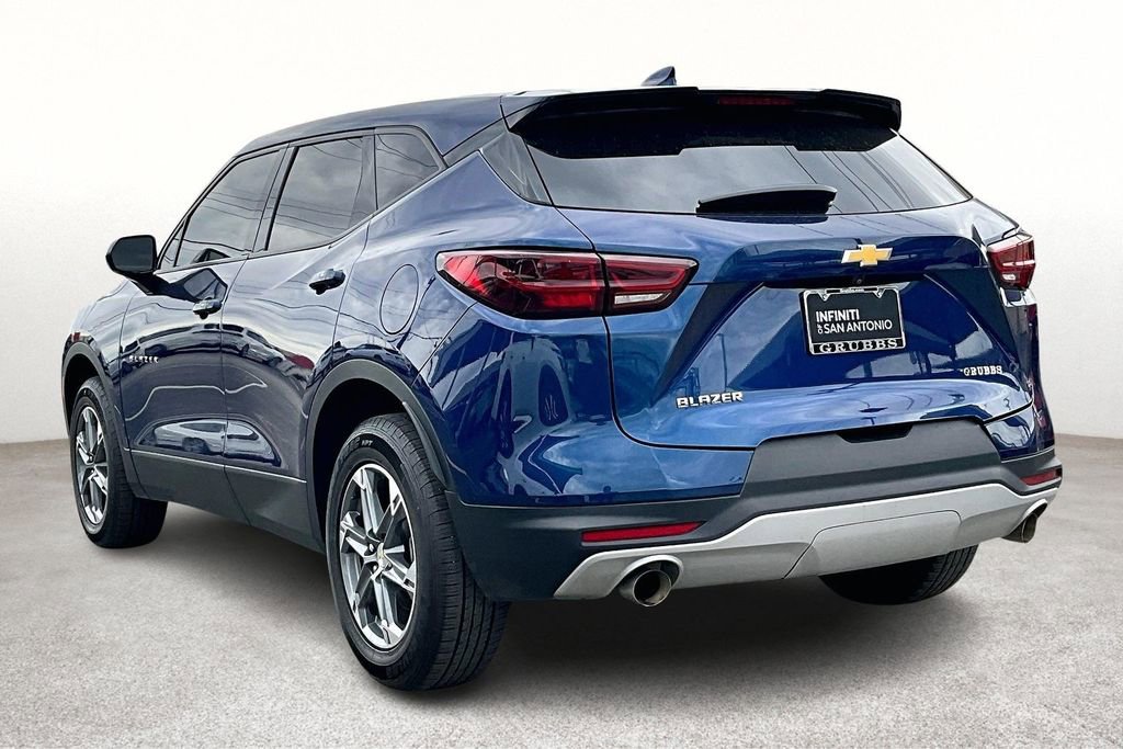 Used 2023 Chevrolet Blazer LT image 15