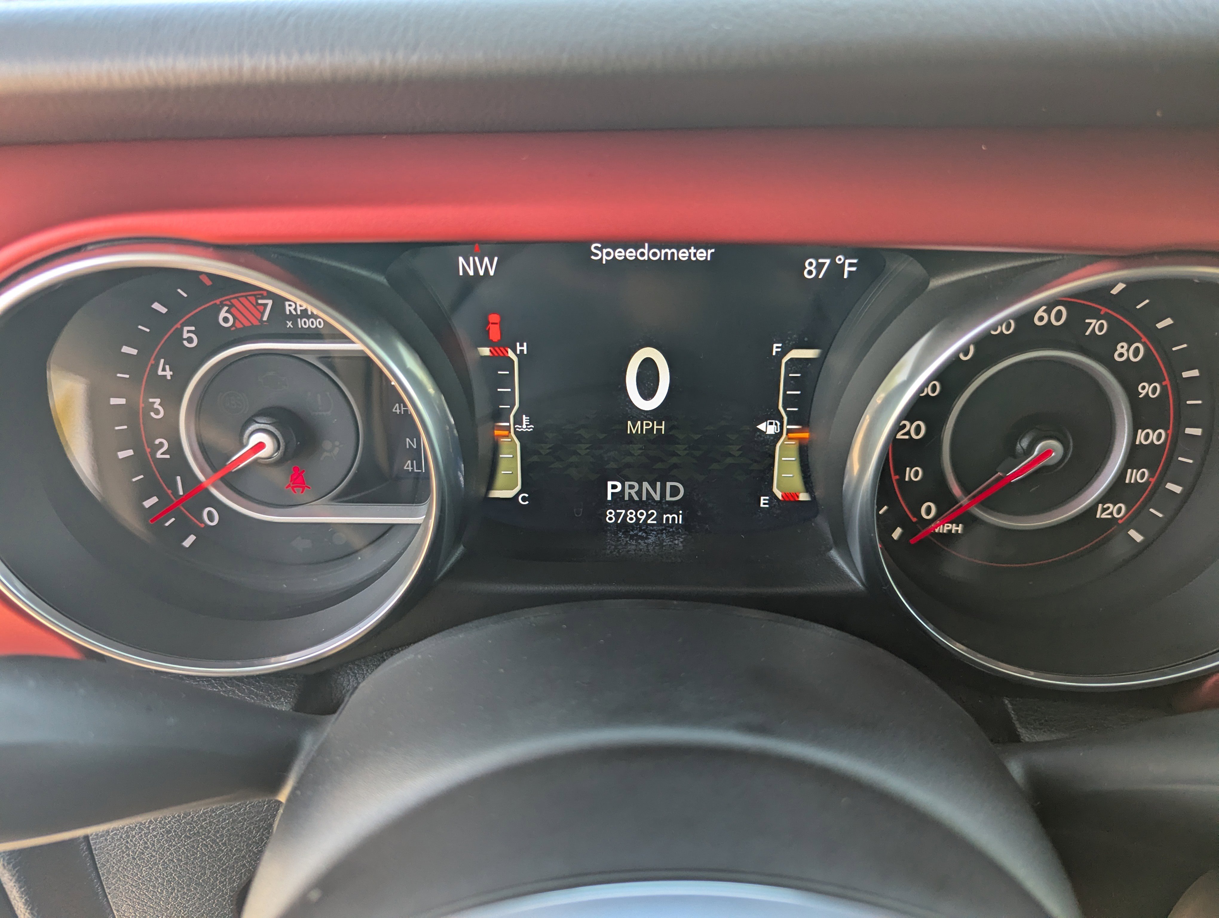 Used 2018 Jeep Wrangler Unlimited Rubicon AWD/4WD image 32