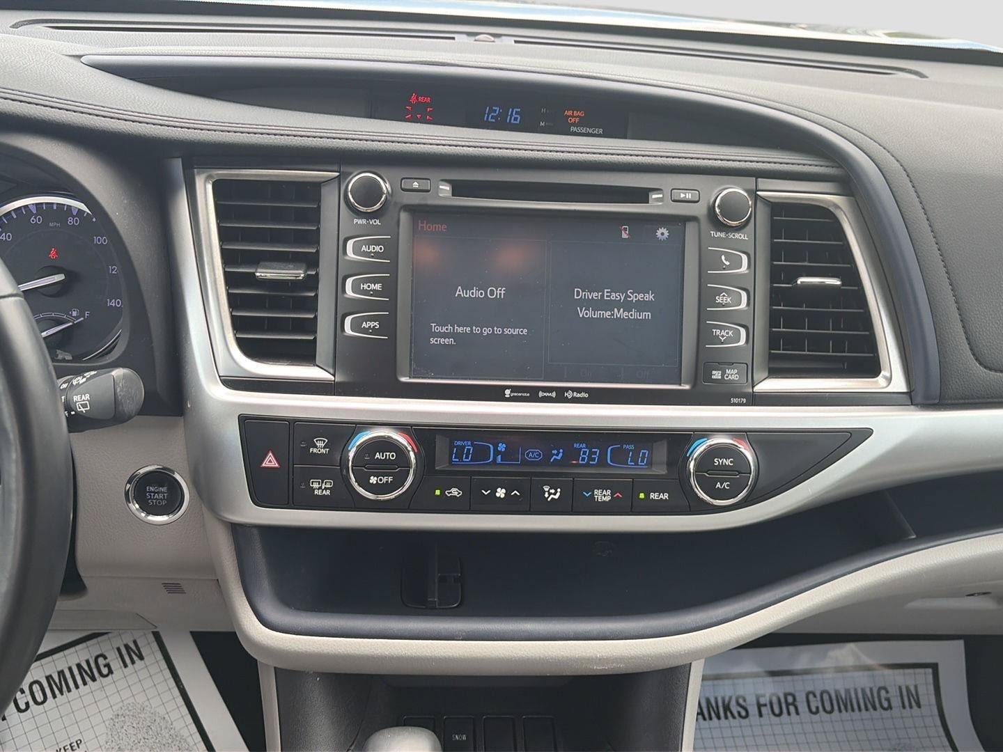 Used 2018 Toyota Highlander XLE FWD image 17