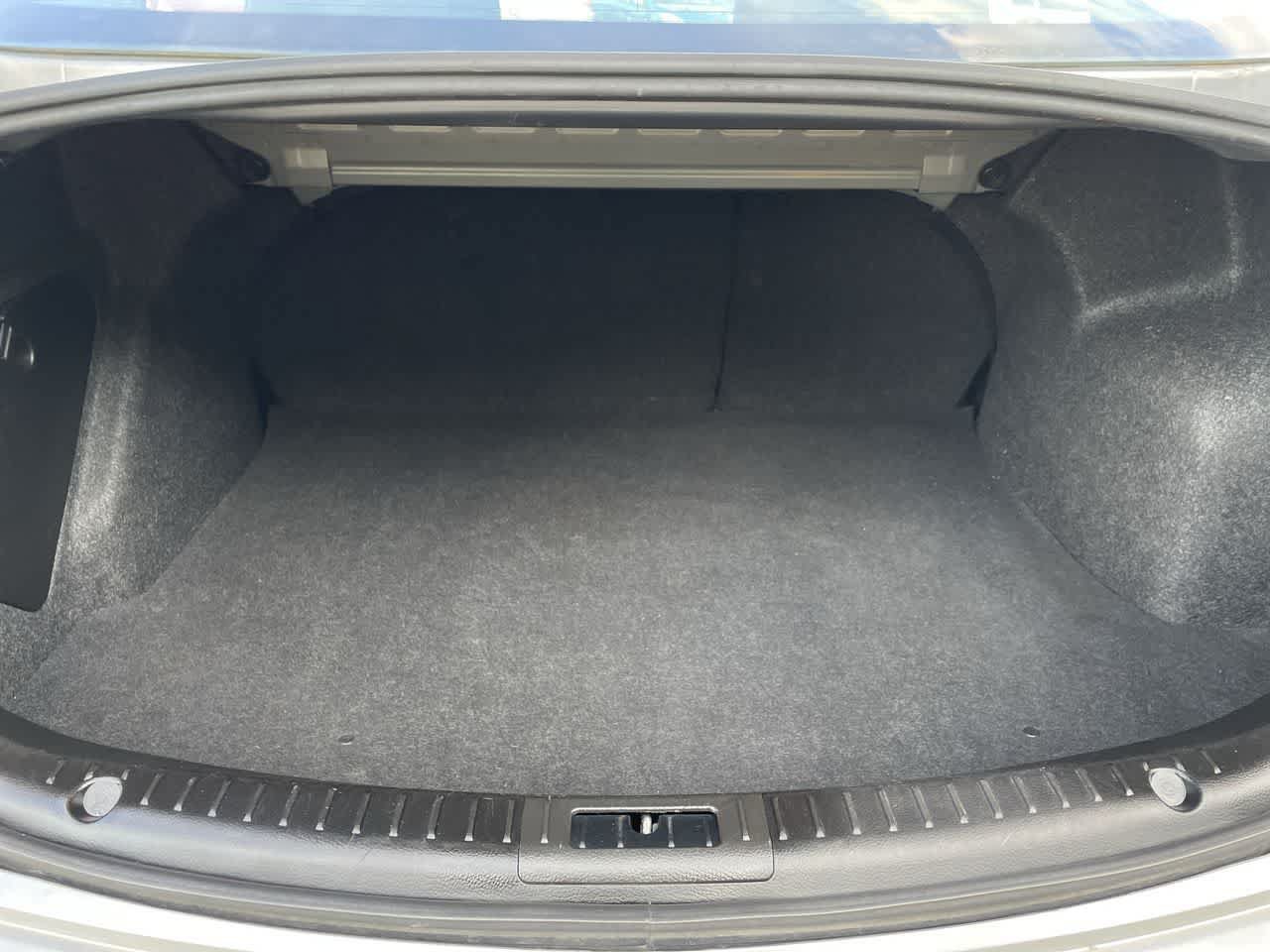 Used 2012 MAZDA MAZDA3 i Touring FWD image 25