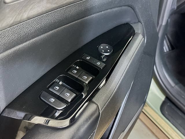Used 2023 Kia Sportage X-Line w/ X-Line Premium Package AWD/4WD image 6