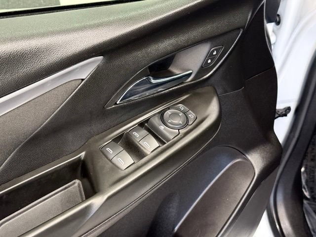 Used 2023 Chevrolet Bolt LT FWD image 14