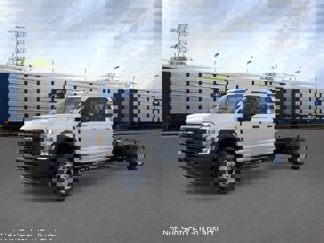 New 2026 Ford F450 XL image 2