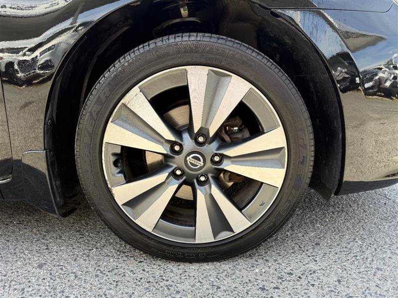 Used 2018 Nissan Sentra SL w/ Protection Package FWD image 11