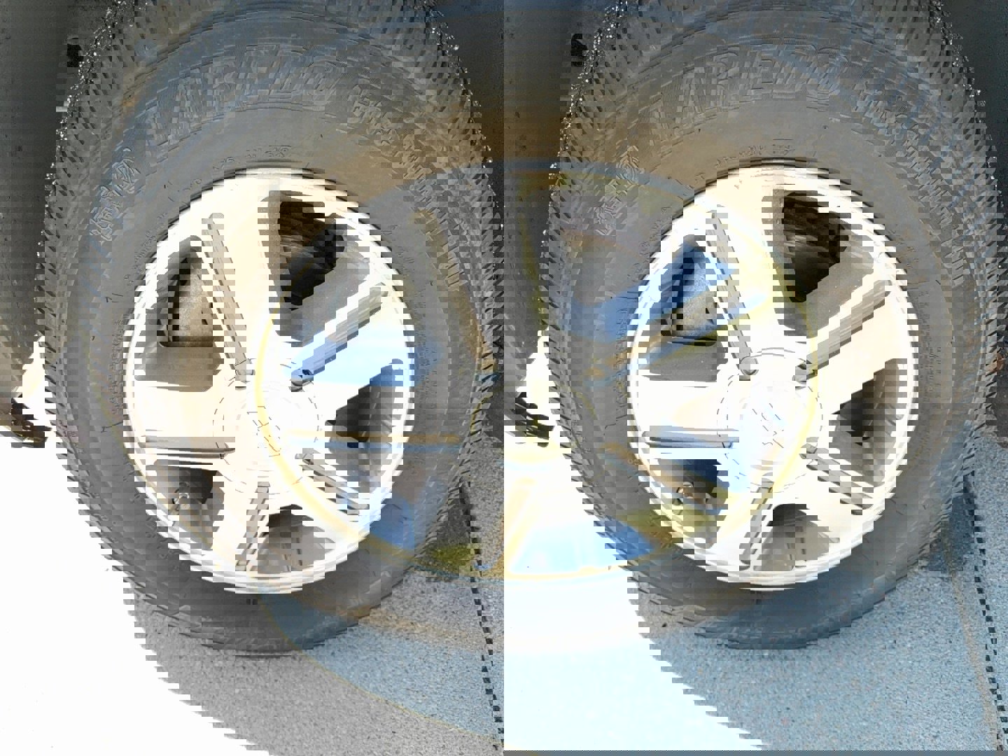 Used 2008 Chevrolet TrailBlazer LT w/ Sun And Sound Package AWD/4WD image 8