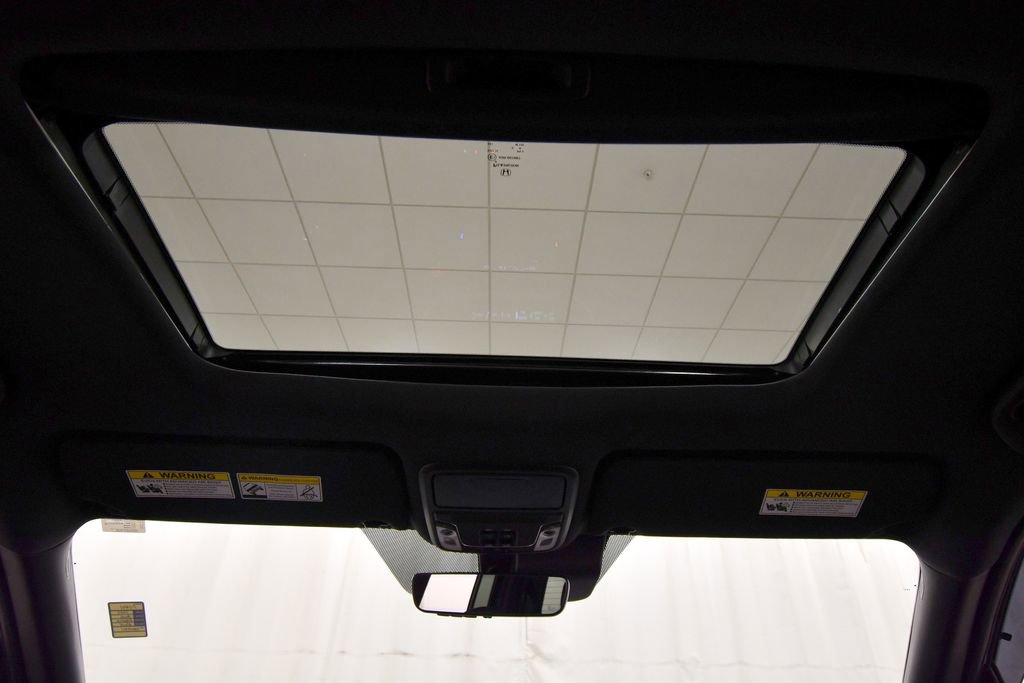 Certified 2025 Honda Ridgeline Black Edition image 16