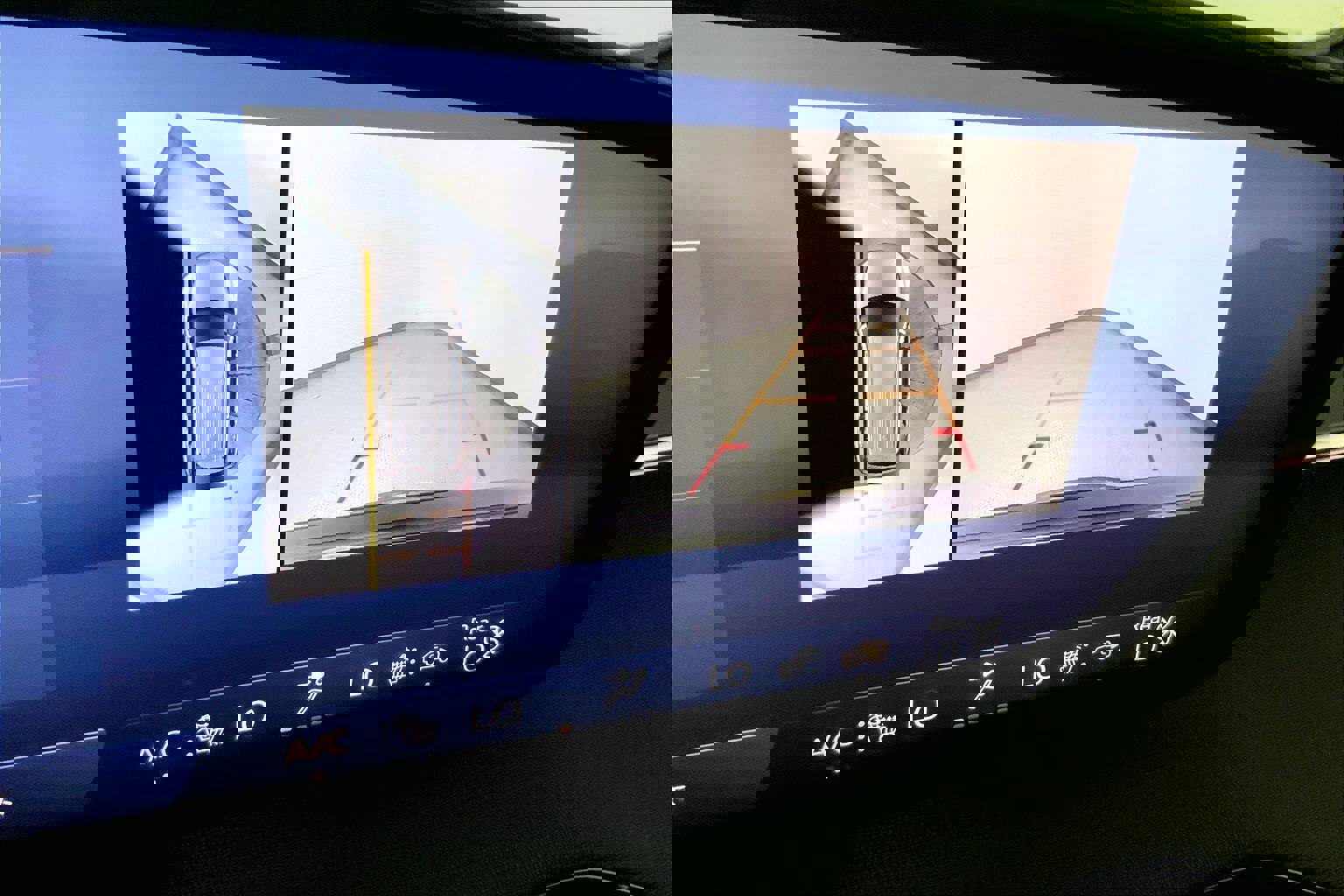 Used 2025 Buick Enclave Sport Touring image 21