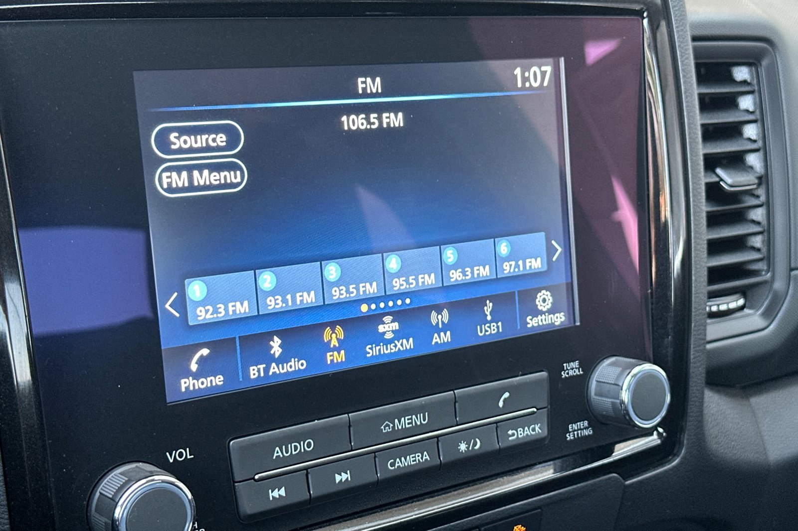 Used 2023 Nissan Frontier S w/ Technology Package image 17