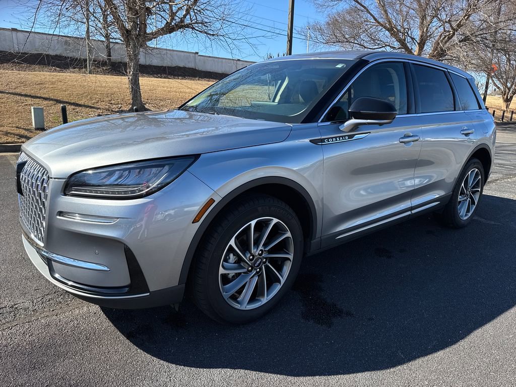 Used 2023 Lincoln Corsair FWD w/ Equipment Group 101A image 10