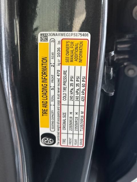 Used 2023 Chevrolet Equinox RS AWD/4WD image 23