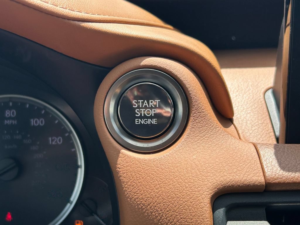 Used 2023 Lexus IS 350 F Sport RWD image 25