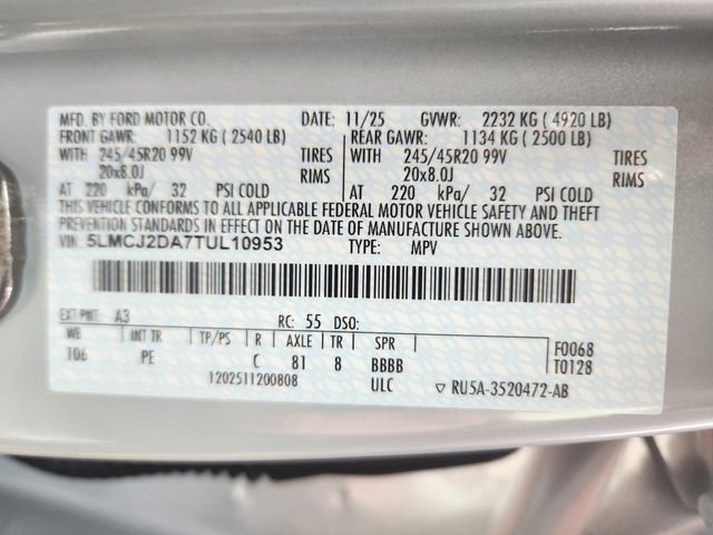 New 2026 Lincoln Corsair Reserve image 24