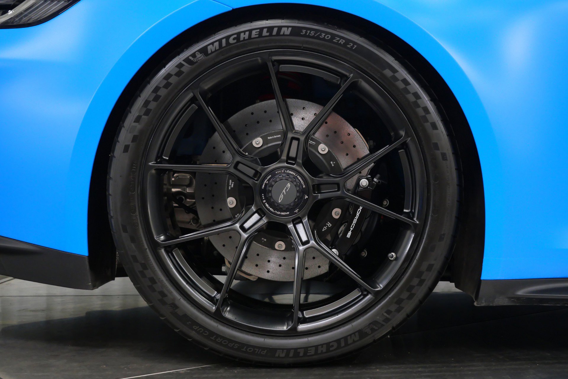 Used 2022 Porsche 911 GT3 image 41