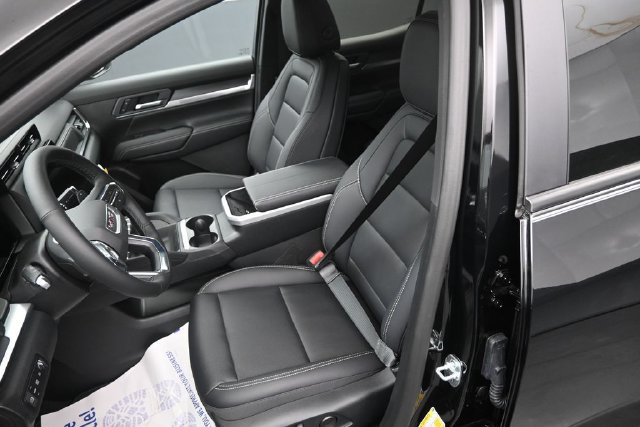 New 2027 GMC Terrain Elevation w/ Elevation Premium Package FWD image 11