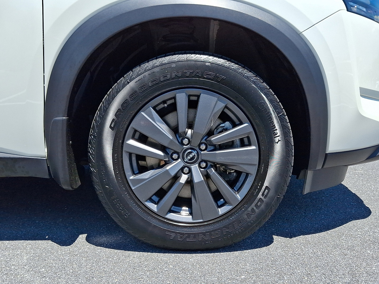 Certified 2023 Nissan Pathfinder SV w/ SV Premium Package AWD/4WD image 10