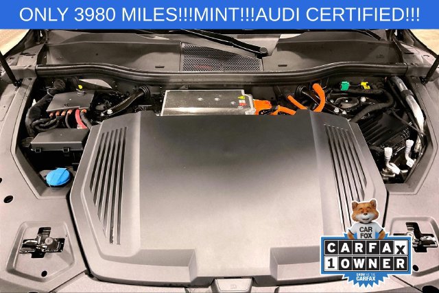 Certified 2024 Audi Q8 e-tron Premium Plus AWD/4WD image 10
