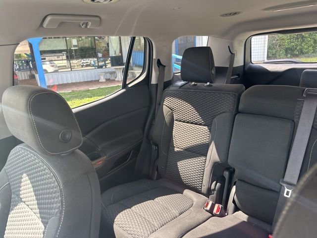 Used 2019 GMC Acadia SLE FWD image 14