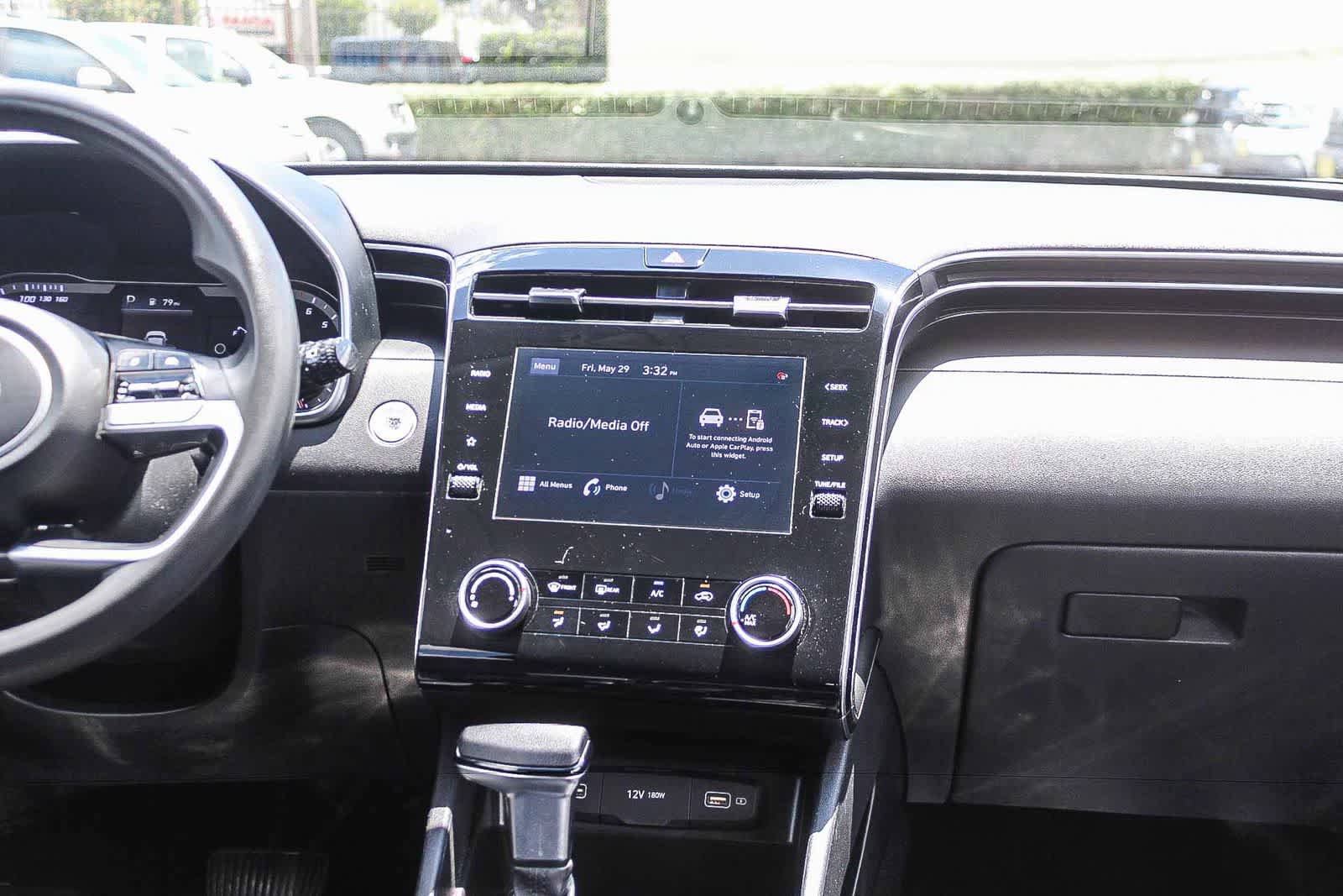 Used 2022 Hyundai Tucson SEL FWD image 17