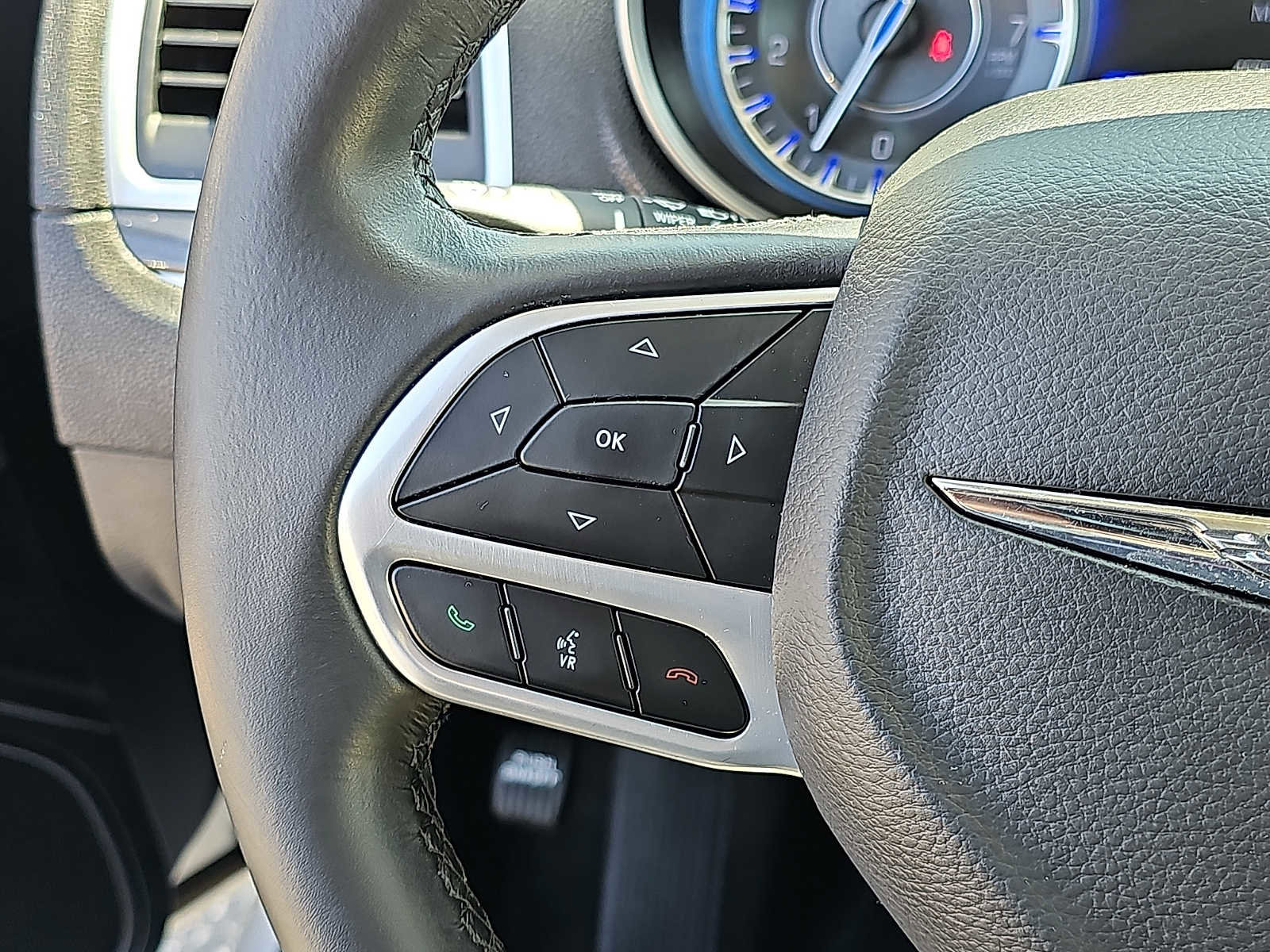 Used 2021 Chrysler 300 Touring L w/ Popular Equipment Group image 24