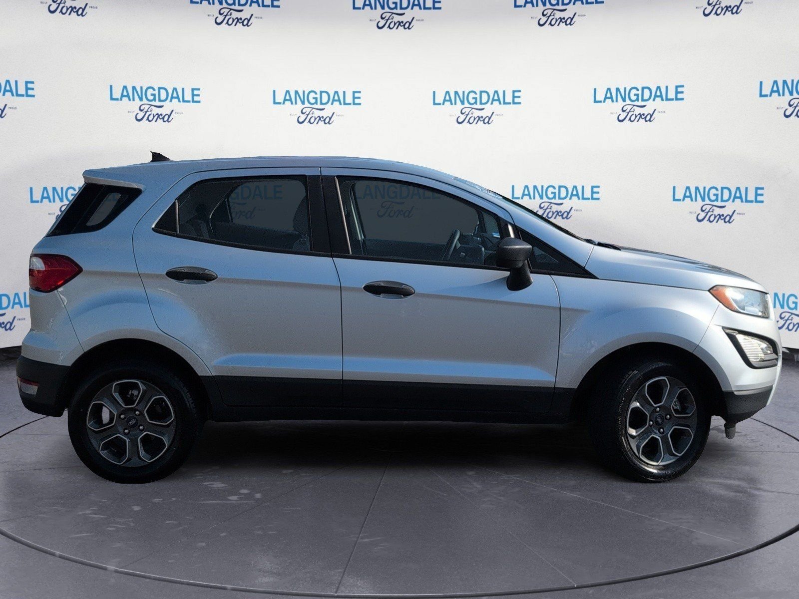 Used 2021 Ford EcoSport S FWD video 3