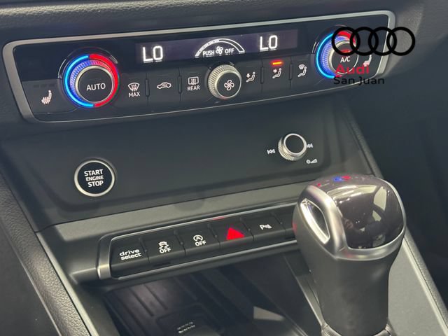 Certified 2025 Audi Q3 2.0T Premium w/ Convenience Package AWD/4WD image 19