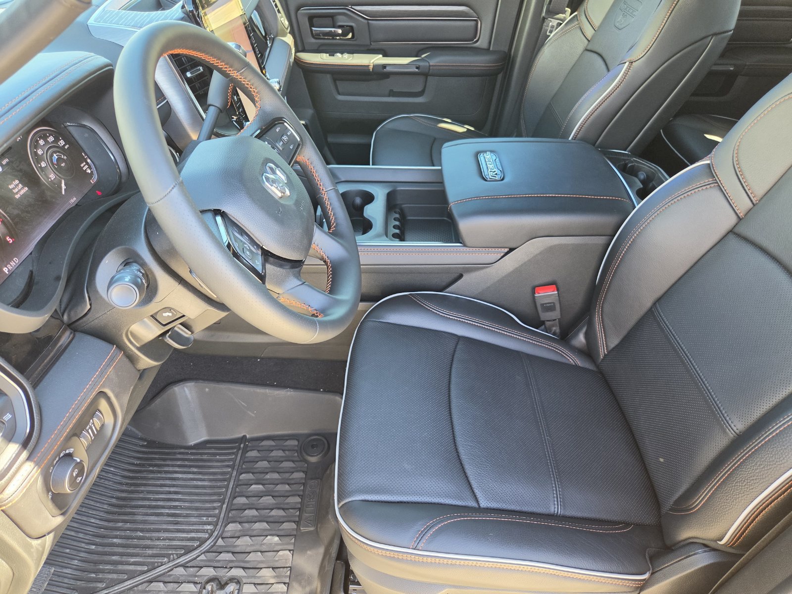 New 2027 RAM 2500 Rebel w/ Rebel Level 2 Equipment Group AWD/4WD image 13
