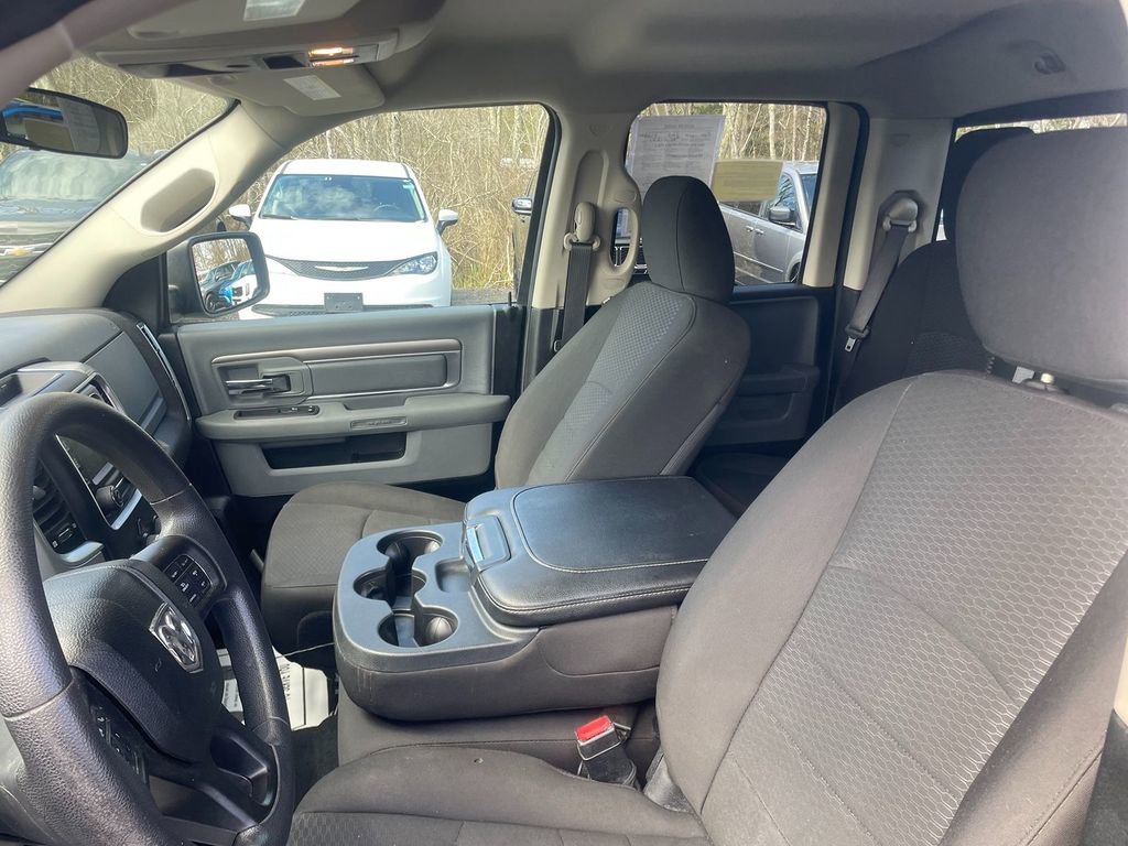 Used 2019 RAM 1500 Classic Warlock AWD/4WD image 24