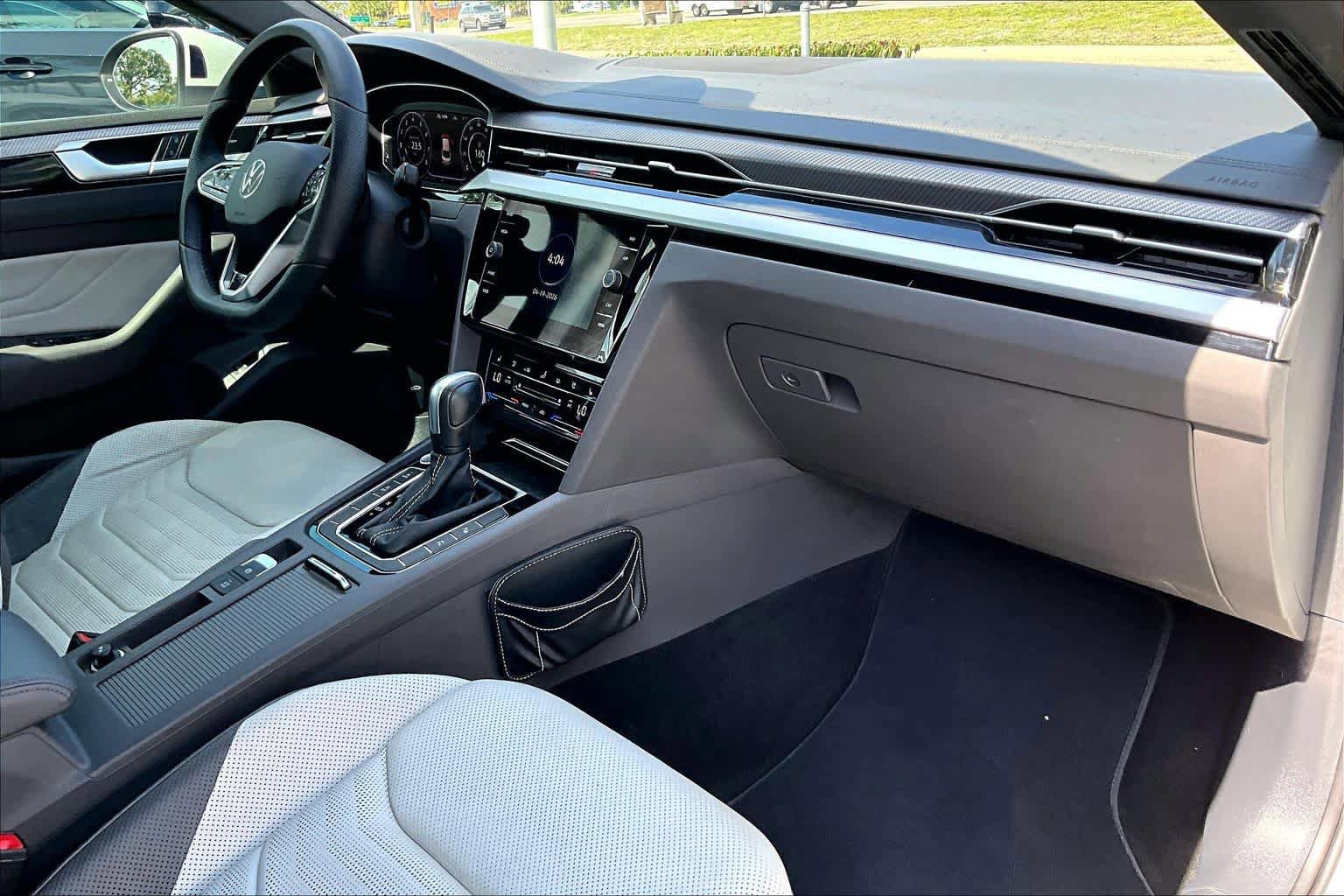 Used 2023 Volkswagen Arteon SEL Premium AWD/4WD image 19