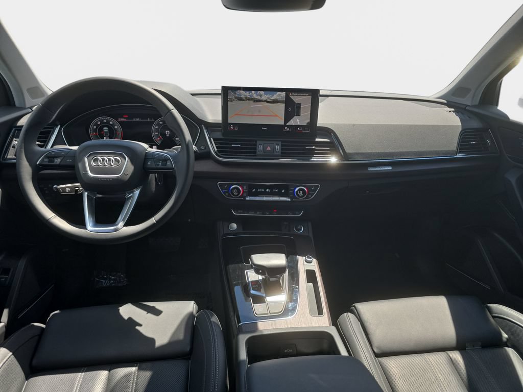 Used 2024 Audi Q5 2.0T Prestige AWD/4WD image 10