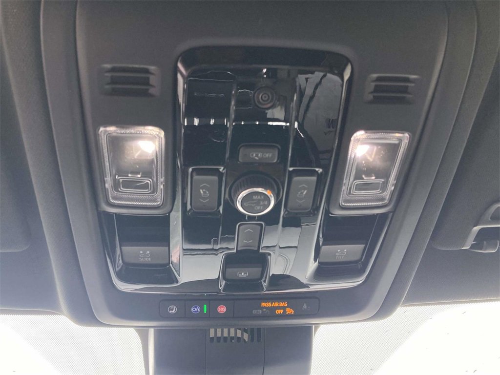 New 2026 GMC Yukon Elevation image 25